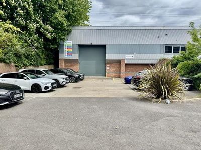 Property Image for 370 Stirling Road, Cressex Business Park, High Wycombe, Buckinghamshire, Buckinghamshire, HP12 3ST