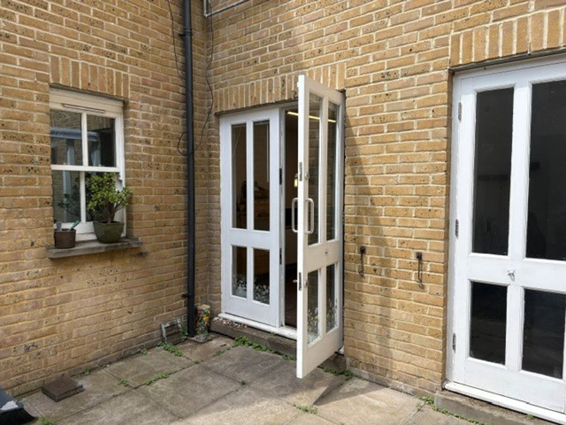 53-55 Lambeth Walk, London SE11 6DX