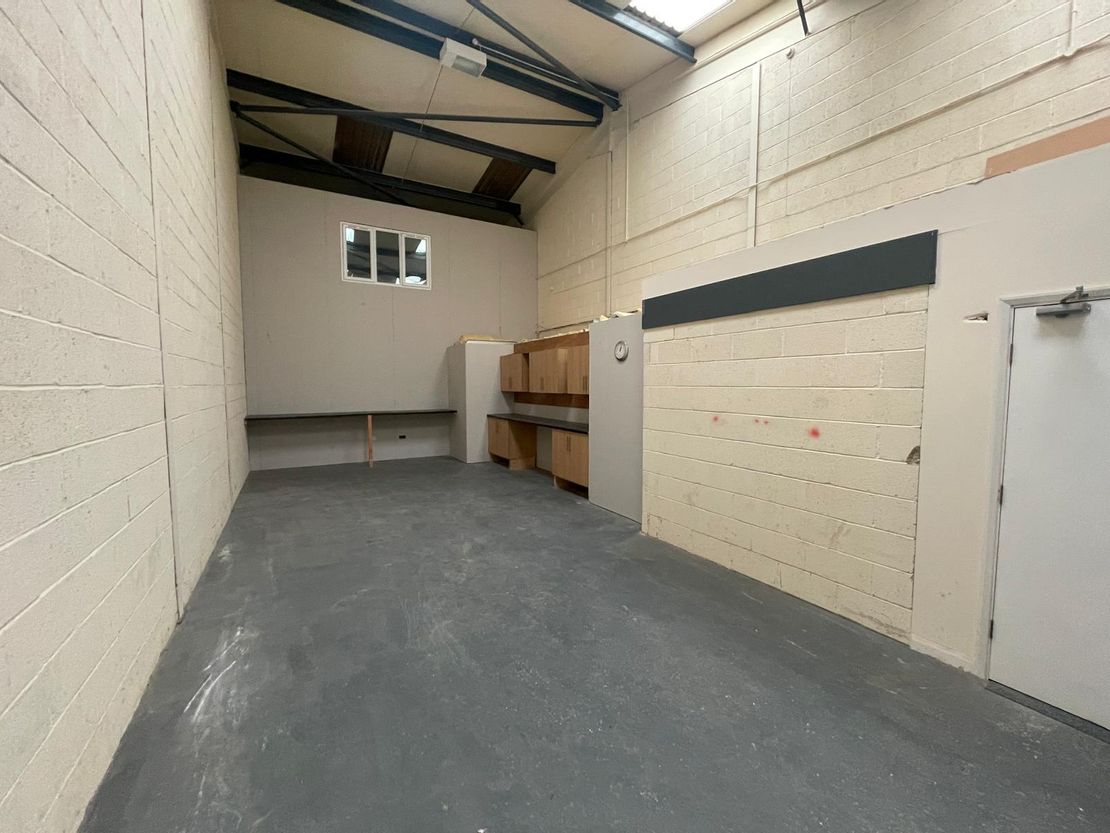 Unit 5, Walters Yard, Dukeries Way, Worksop, Nottinghamshire, S81 7FA