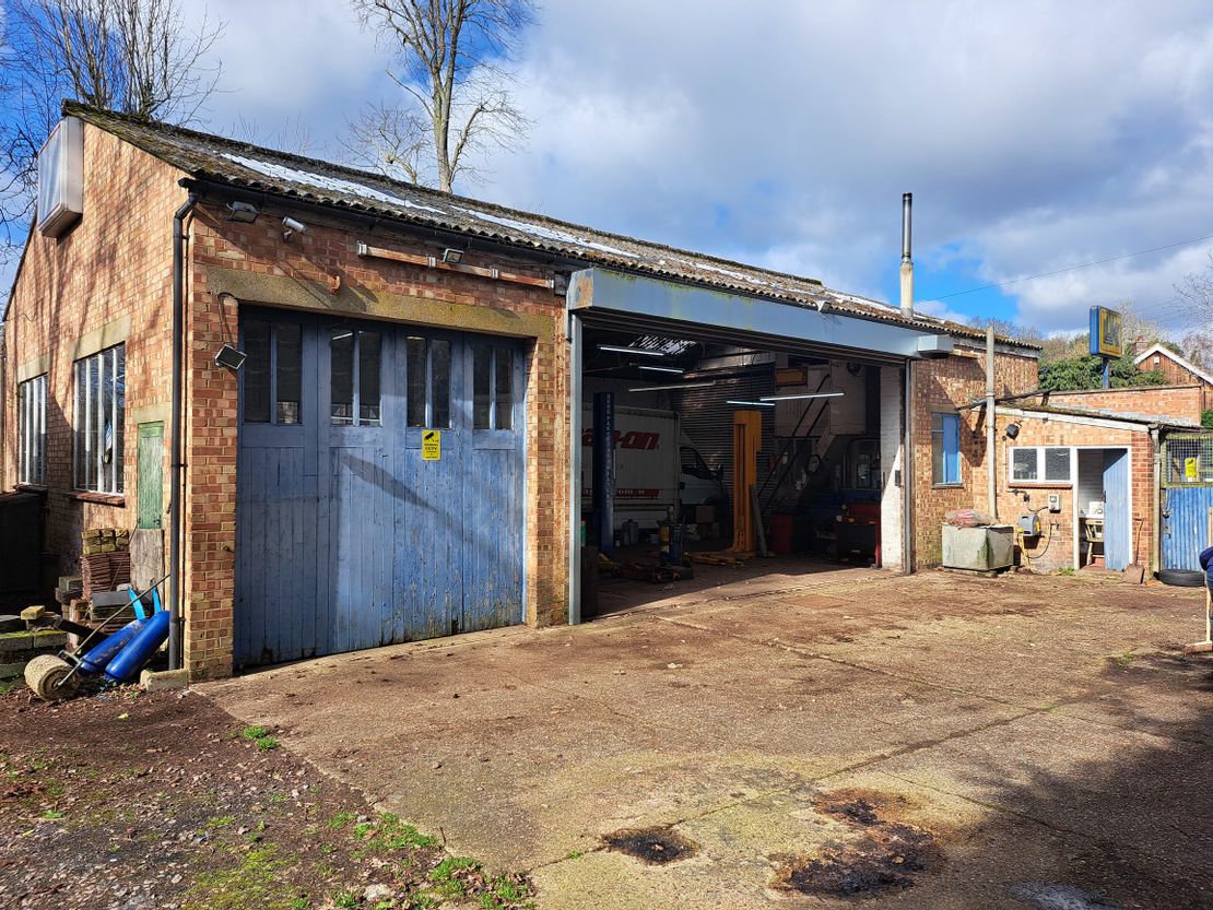 208 Clophill Road, Maulden, Bedford, Bedfordshire, MK45 2AF