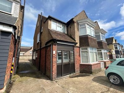 Property Image for 62 Northern Road, Cosham, Portsmouth, Hampshire, PO6 3DX