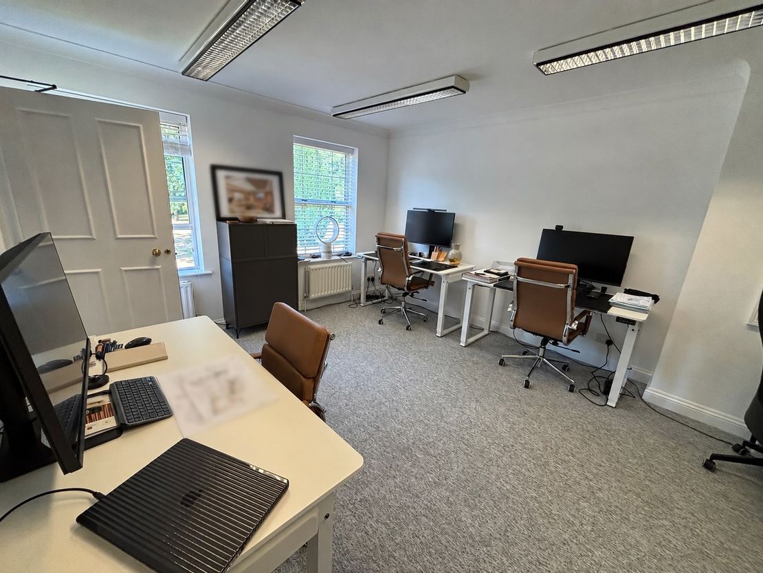 Trelew Suite 2 Ashurst Lodge, Lyndhurst Road, Ashurst, Hampshire, SO40 7AA