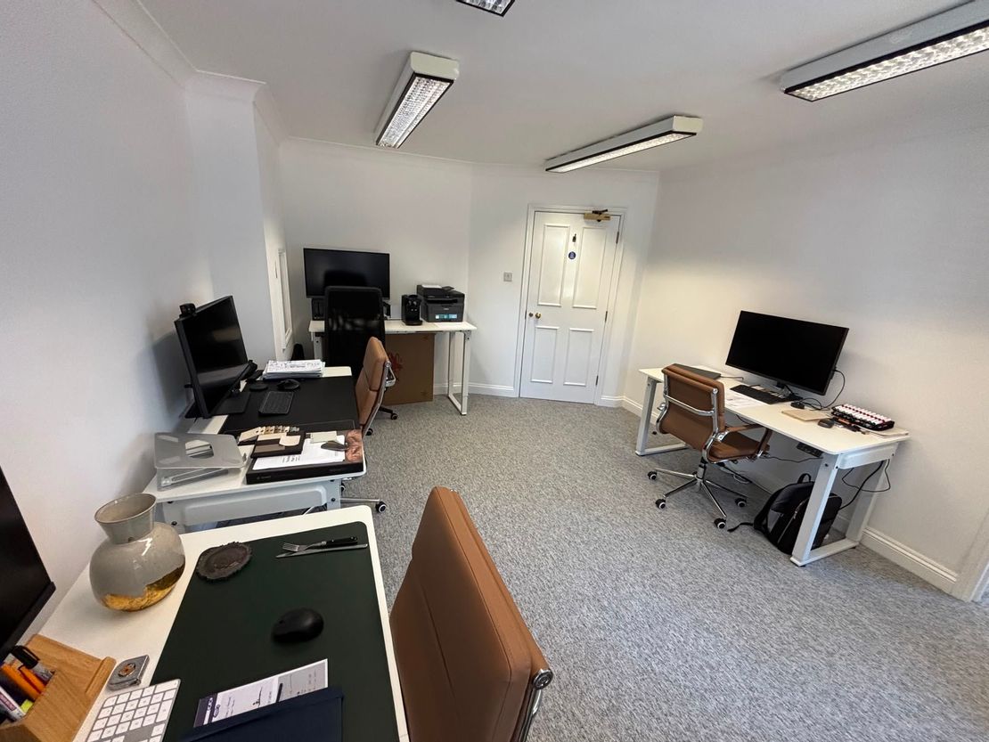 Trelew Suite 2 Ashurst Lodge, Lyndhurst Road, Ashurst, Hampshire, SO40 7AA