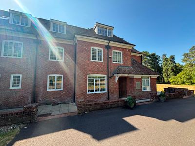 Property Image for Christchurch Suite, Ashurst Lodge, Lyndhurst Road, Ashurst, Southampton, Hampshire, SO40 7AA