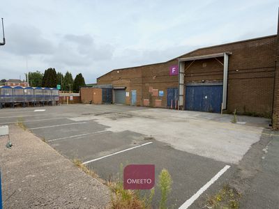 Property Image for 2a Hallam Fields Business Park, Hallam Fields Road, Ilkeston, Derbyshire, DE7 4AZ