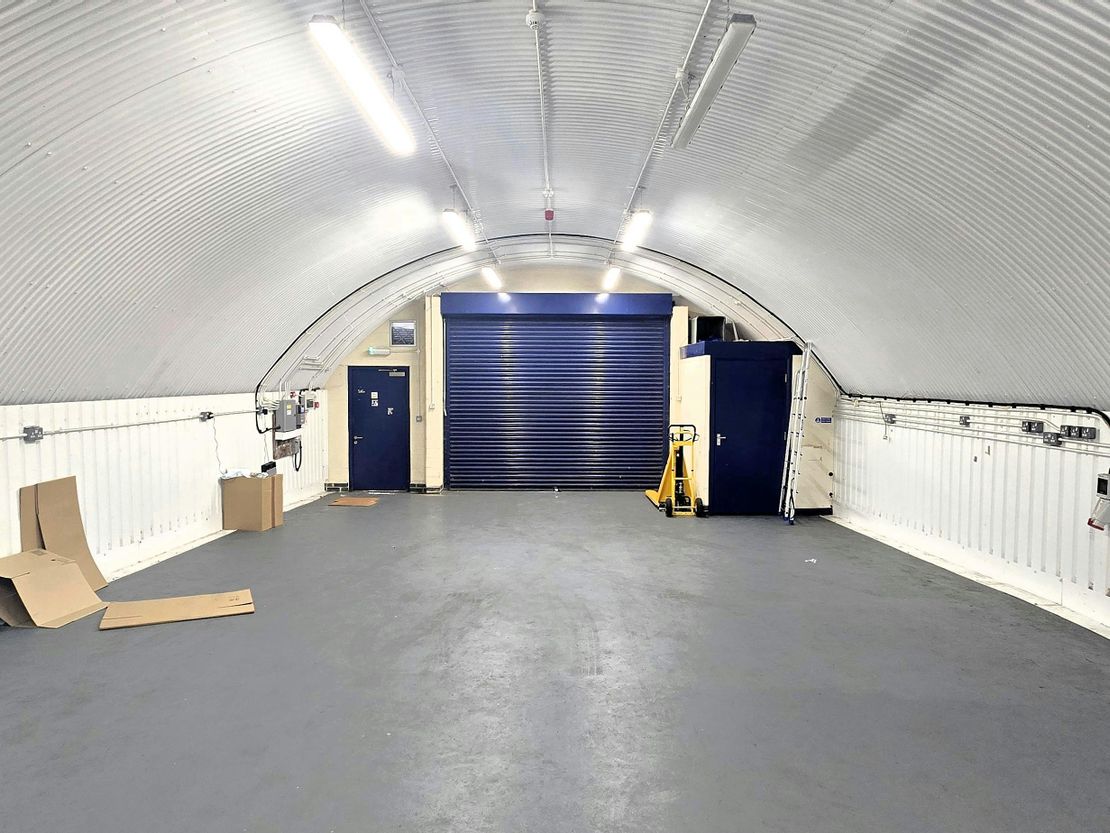 Arch 24A, Cudworth Street, Bethnal Green, London, E1 5QU