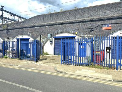 Property Image for Arch 24A, Cudworth Street, Bethnal Green, London, E1 5QU