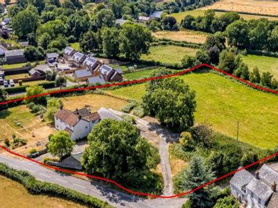 Property Image for 1 Whitehouse Cottages, Clifford, Hereford, Herefordshire, HR3 5ET