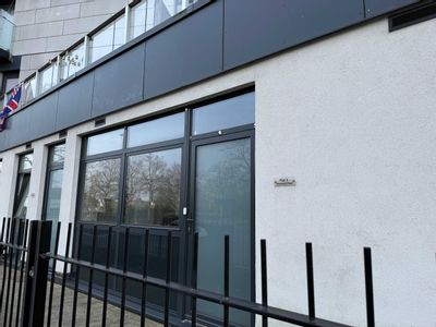 Property Image for Flat 1 - 6, Richmond House, 61-71 Victoria Avenue, Southend-On-Sea, Essex, SS2 6FP