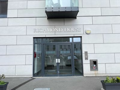 Property Image for Flat 1 - 6, Richmond House, 61-71 Victoria Avenue, Southend-On-Sea, Essex, SS2 6FP