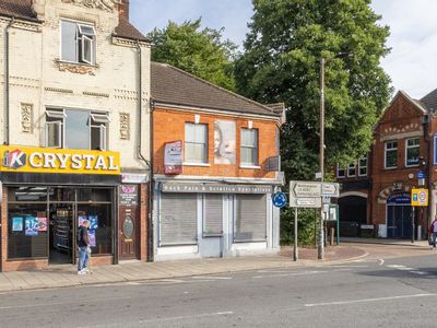Property Image for 129 Midland Road, Bedford, Bedfordshire, MK40 1DN