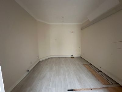 Property Image for 129 Midland Road, Bedford, Bedfordshire, MK40 1DN