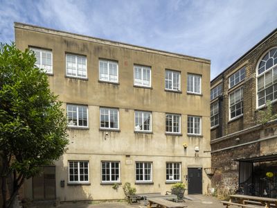 Property Image for 46-52 Pentonville Road, London, Greater London, N1 9HF