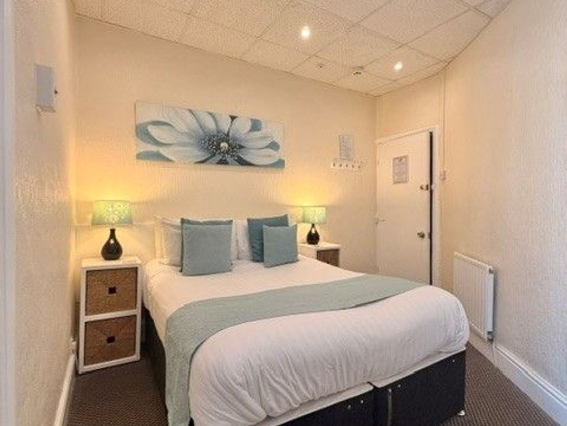 Belmont Hotel, 299 Promenade, Blackpool, FY1