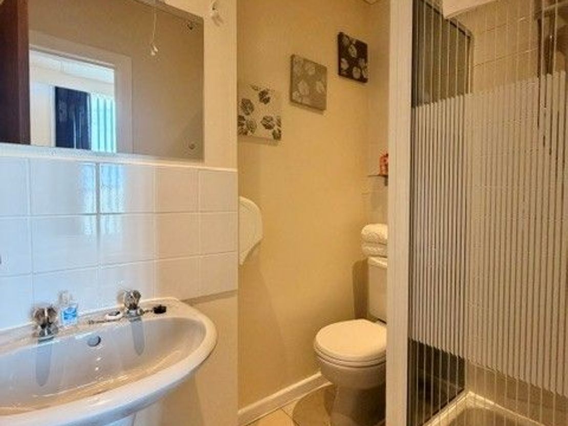 Belmont Hotel, 299 Promenade, Blackpool, FY1