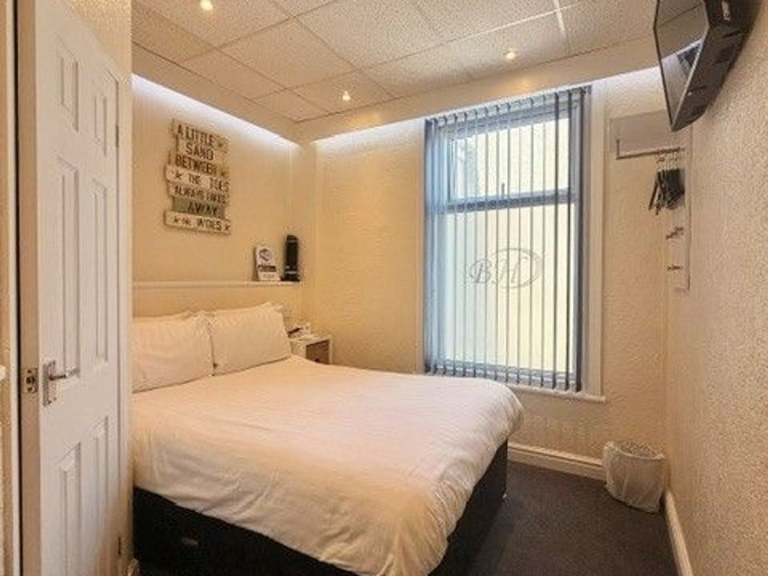 Belmont Hotel, 299 Promenade, Blackpool, FY1