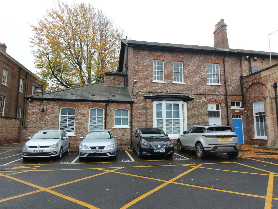 Ground Floor, 35 Monkgate, York, YO31 7WE