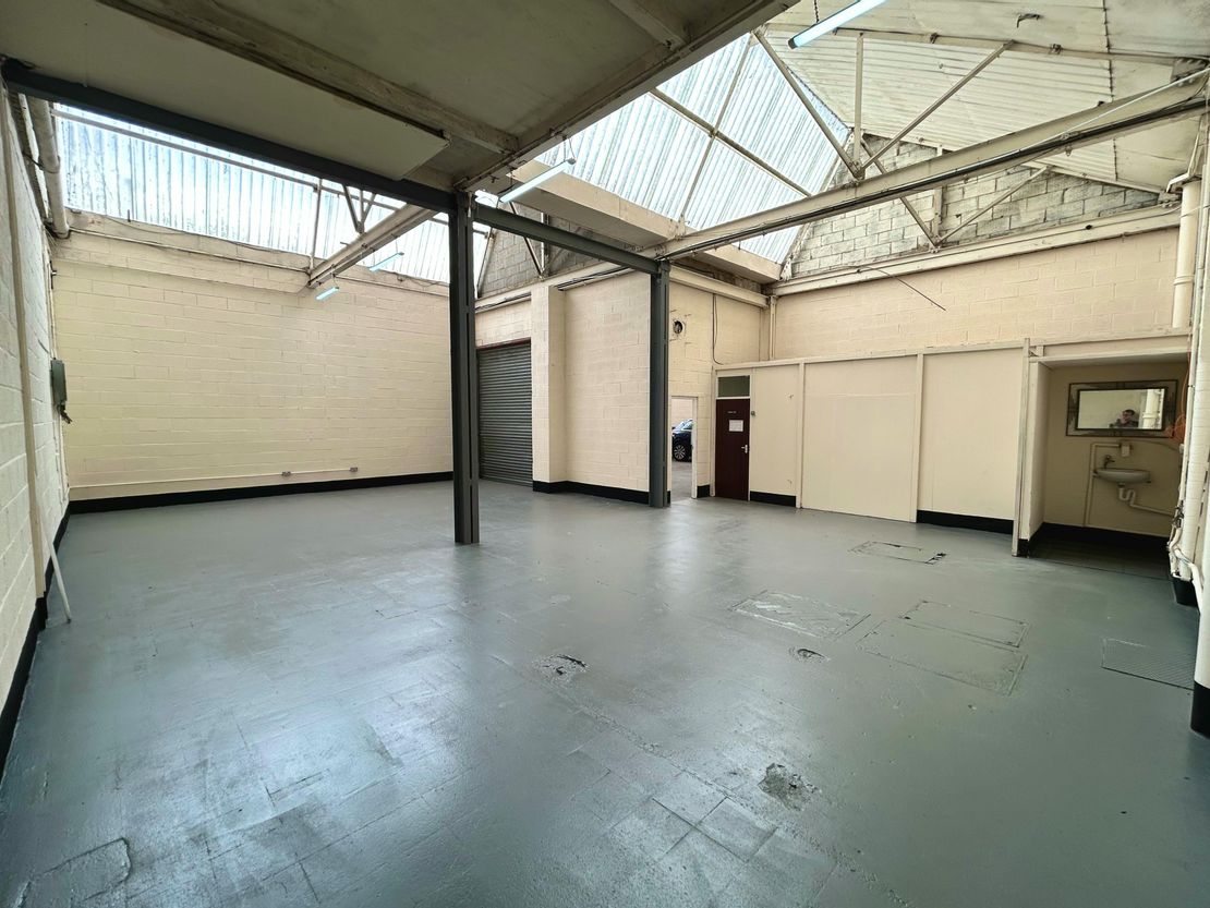 Unit 7a Britannia Estate, Leagrave Road, Luton, LU3 1RJ