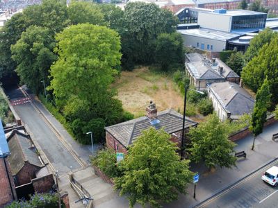 Property Image for The Orangery And Lodge, Back Lane, Wakefield, West Yorkshire, WF1 2TG