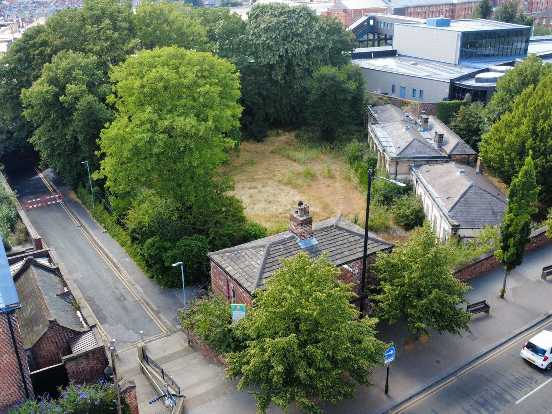 The Orangery And Lodge, Back Lane, Wakefield, West Yorkshire, WF1 2TG