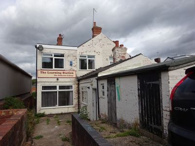 Property Image for Forest Rd, Gemini House,  New Ollerton, Newark NG22 9PL