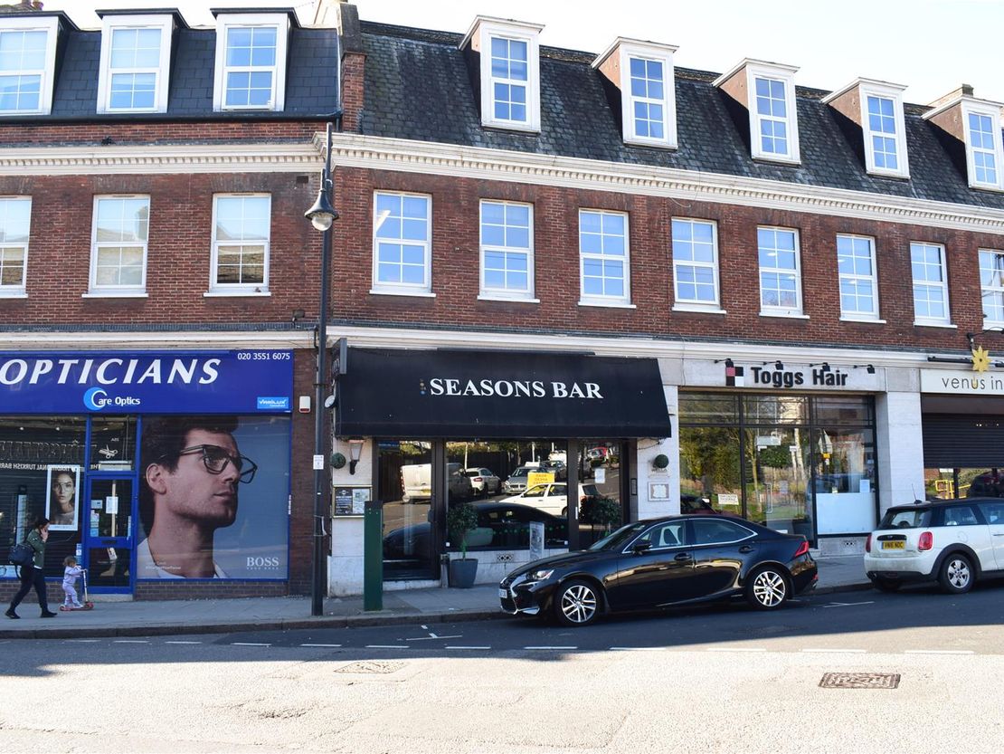 The Broadway, Woodford Green