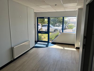 Property Image for Unit 10 Bridgegate Centre, Welwyn Garden City, Hertfordshire, AL7 1JG