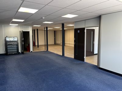 Property Image for Unit 10 Bridgegate Centre, Welwyn Garden City, Hertfordshire, AL7 1JG