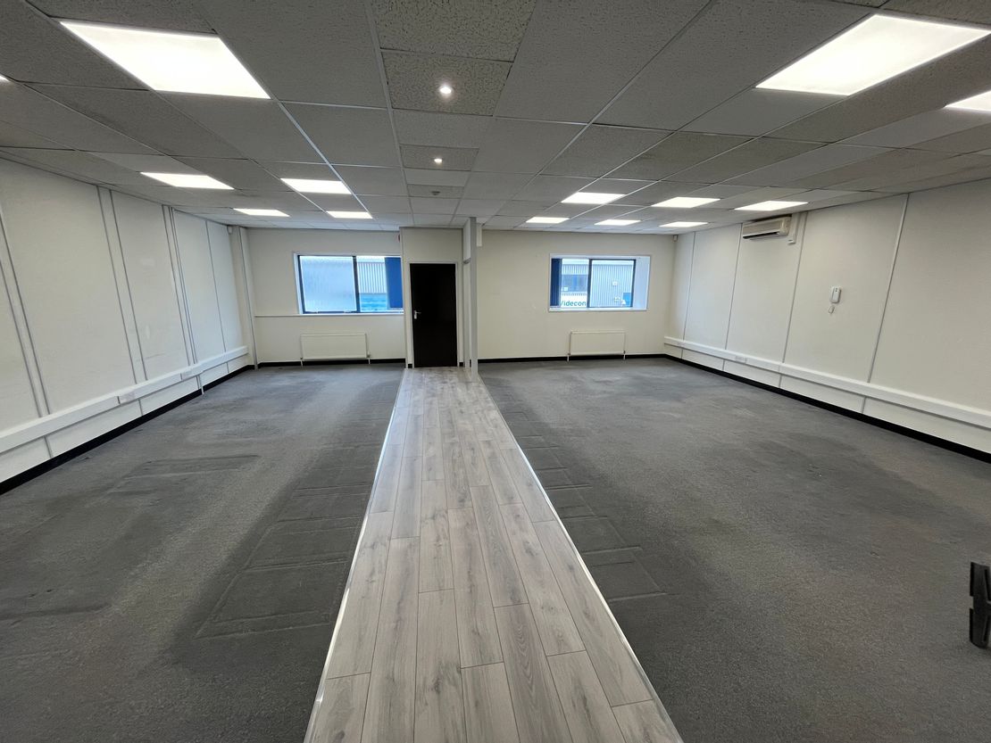 Unit 10 Bridgegate Centre, Welwyn Garden City, Hertfordshire, AL7 1JG