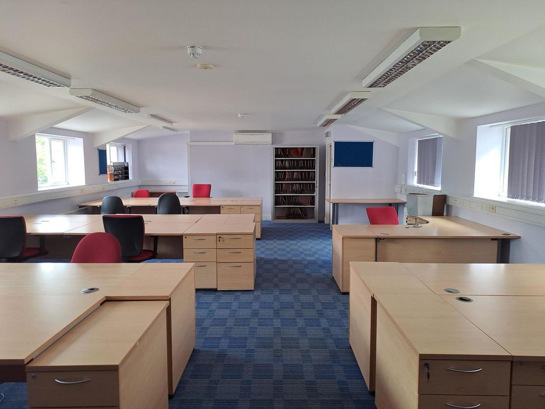 Bridge House, 25 Fiddlebridge Lane, Hatfield, Hertfordshire, AL10 0SP