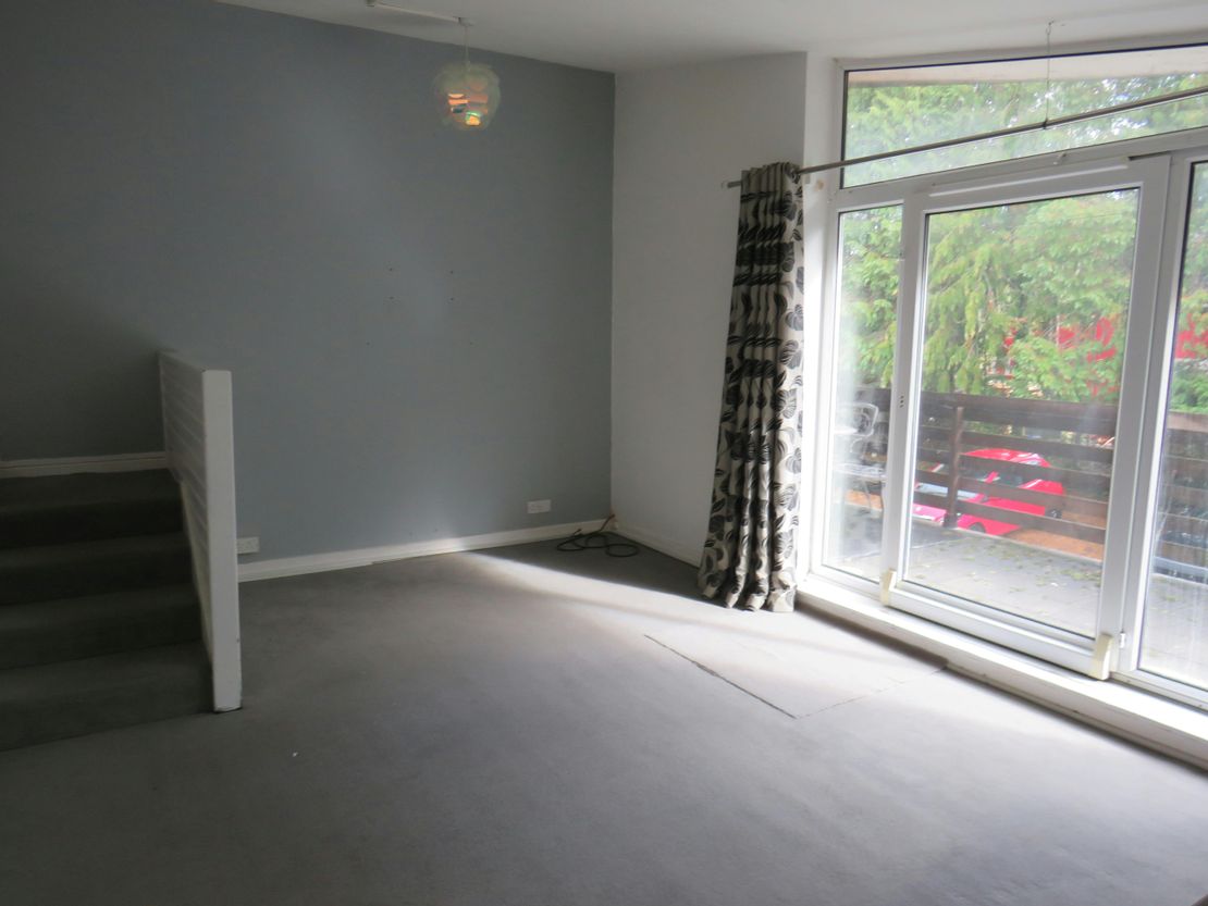 24 / 24a Station Road, Liphook, GU30 7DR
