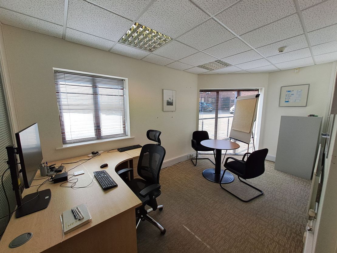 Lock View House, Suite 8 Douglas House, 32-34 Simpson Road, Bletchley, Milton Keynes, MK1 1BA