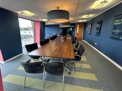 Property Image for 3rd Floor, 1, Woodside Crescent, Glasgow, G3 7UL