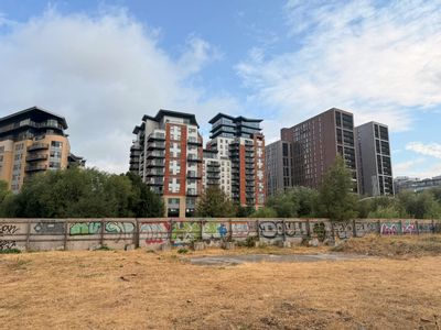 Property Image for Greenbank Riverside, 50, Globe Rd, Leeds, LS11 5QG