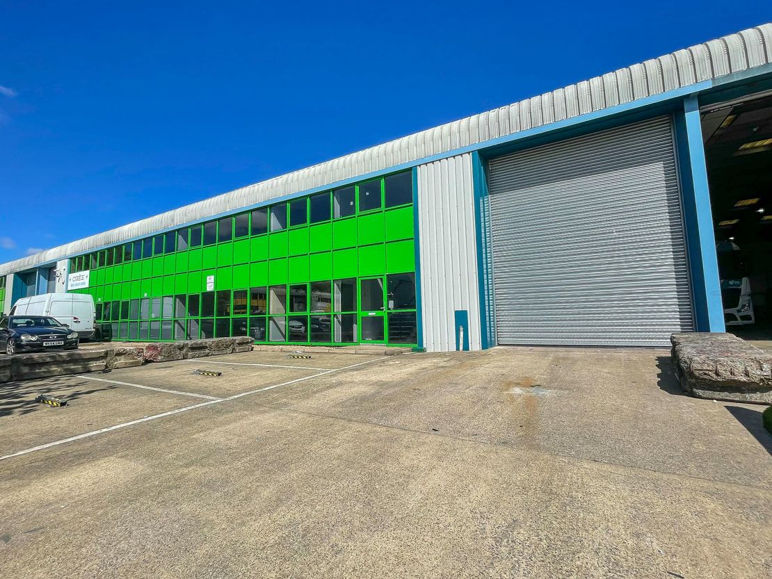 Unit 4, Kendal Court, Kendal Avenue, Park Royal, W3 0RU