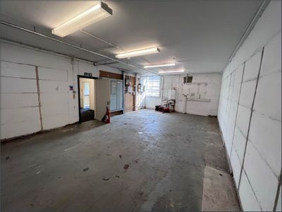 Property Image for 83-85 Main Street, Thornliebank, Glasgow, G46 7RY