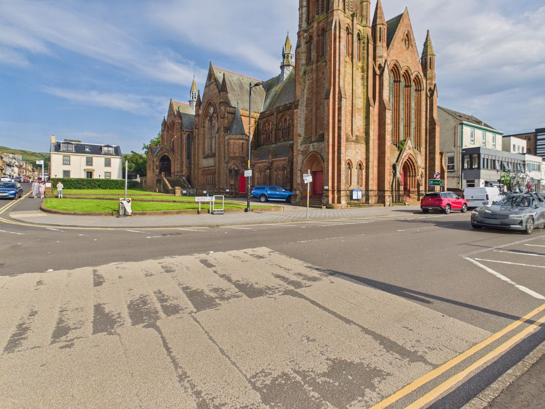 St Columba's Church, Gallowgate Street, Largs, North Ayrshire, KA30 8LZ