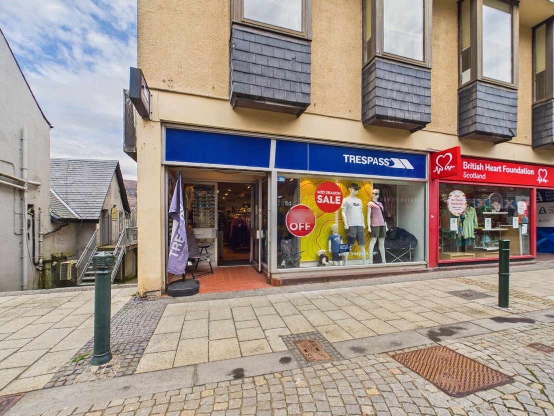 99 High Street, Fort William, Highland, PH33 6DG