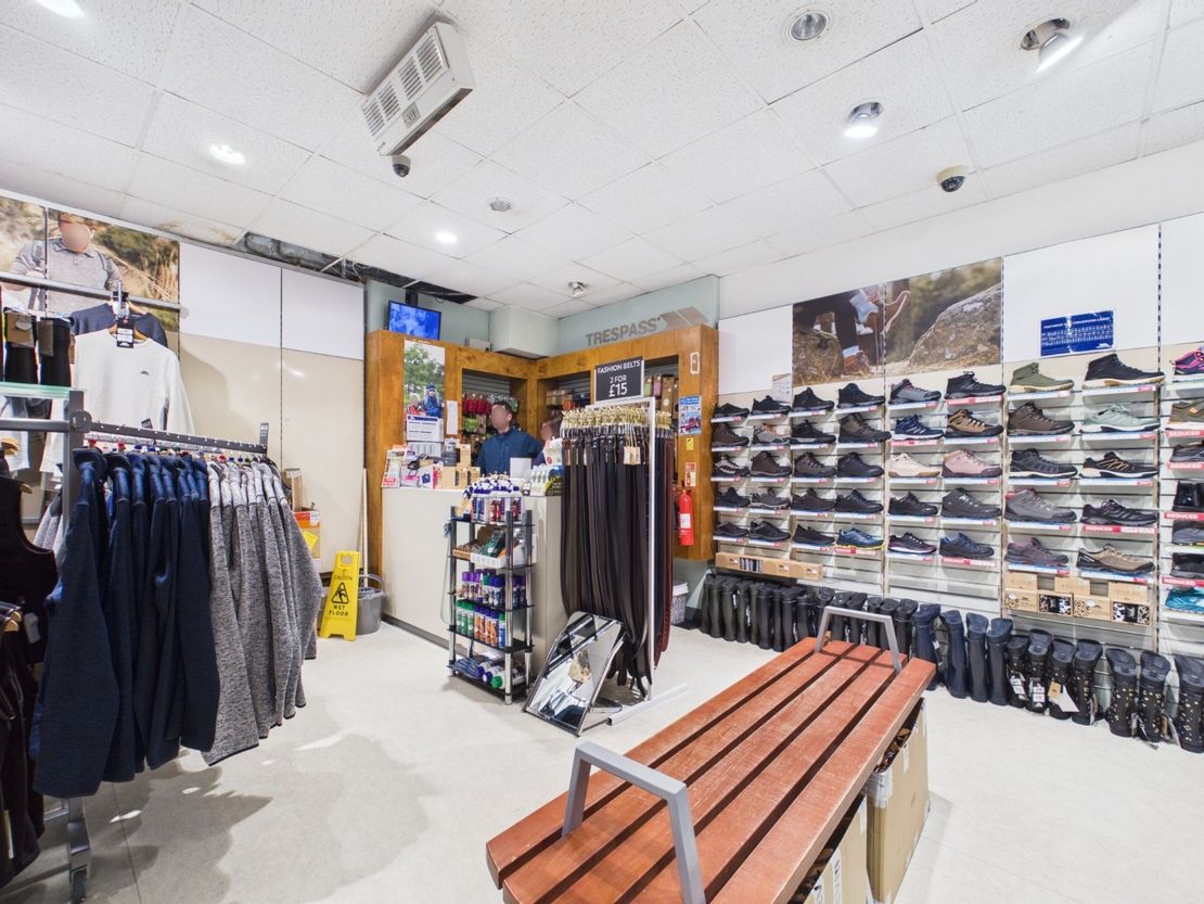 99 High Street, Fort William, Highland, PH33 6DG