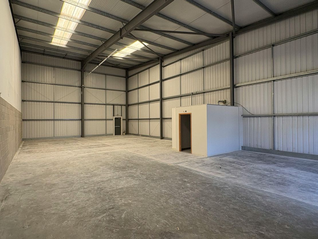 V12 Vector Park, Forest Road, Feltham, TW13 7EJ