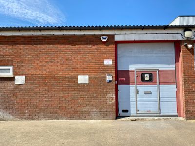 Property Image for Unit 5, Westbury Close, Townsend Industrial Estate Houghton Regis, Dunstable, LU5 5BL