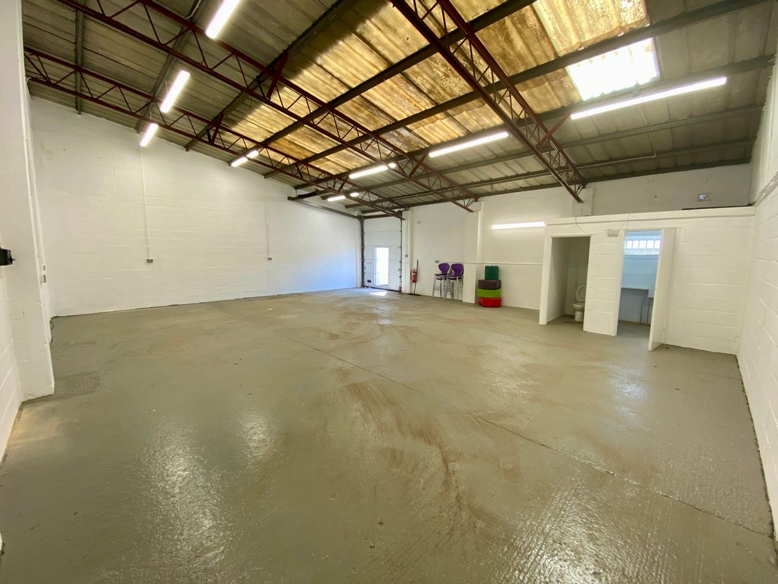 Unit 15, Westbury Close, Townsend Industrial Estate Houghton Regis, Dunstable, LU5 5BL