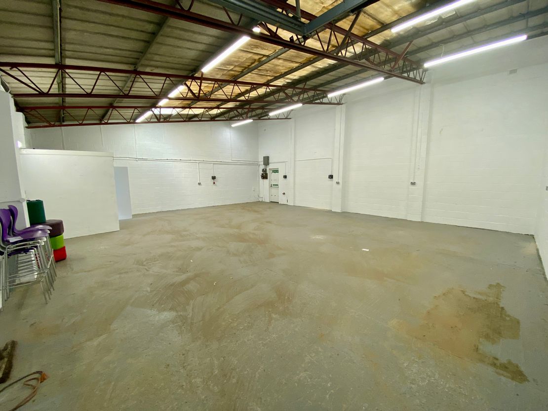 Unit 15, Westbury Close, Townsend Industrial Estate Houghton Regis, Dunstable, LU5 5BL