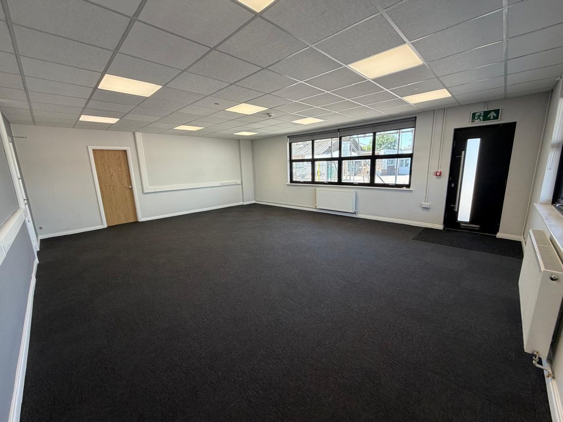 98 Lilac Grove, Beeston, Nottingham, Nottinghamshire, NG9 1PF