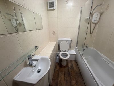 Property Image for 34 Marshall Mill Court, Scissett, Huddersfield, West Yorkshire, HD8 9LS