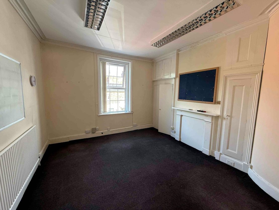 Parkfield House, 64 Princes Road, Hartshill, ST4 7JL