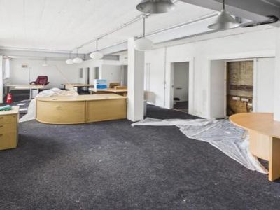 Property Image for 4 Robertson Street, Barrhead, Glasgow, East Renfrewshire, G78 1QW