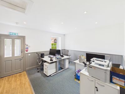 Property Image for Towngate Lodge, Dalkeith Country Park, Dalkeith, Midlothian, EH22 2NA