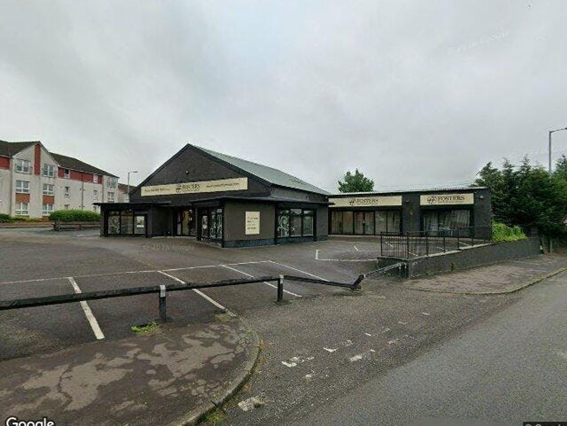 Dumbarton Road, Duntocher, Clydebank, G81 6DS