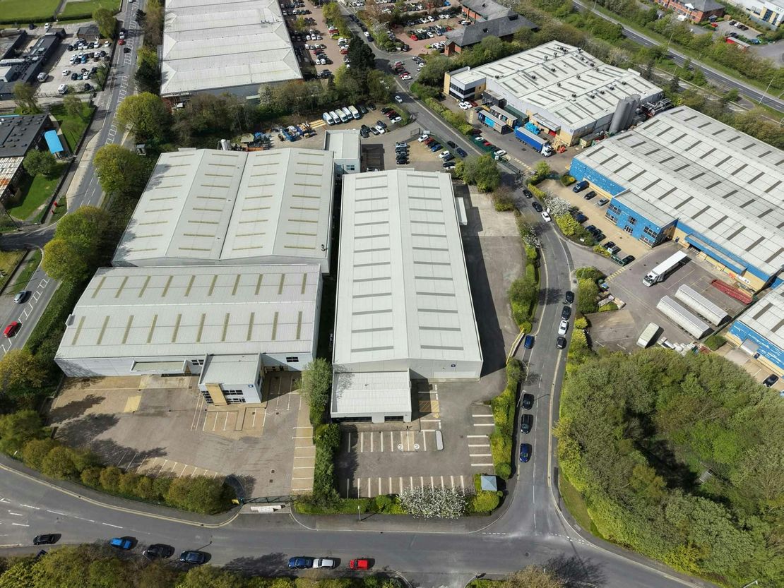 Unit 4, Bruntcliffe Avenue, Leeds 27 Industrial Estate, Leeds, LS27 0LL